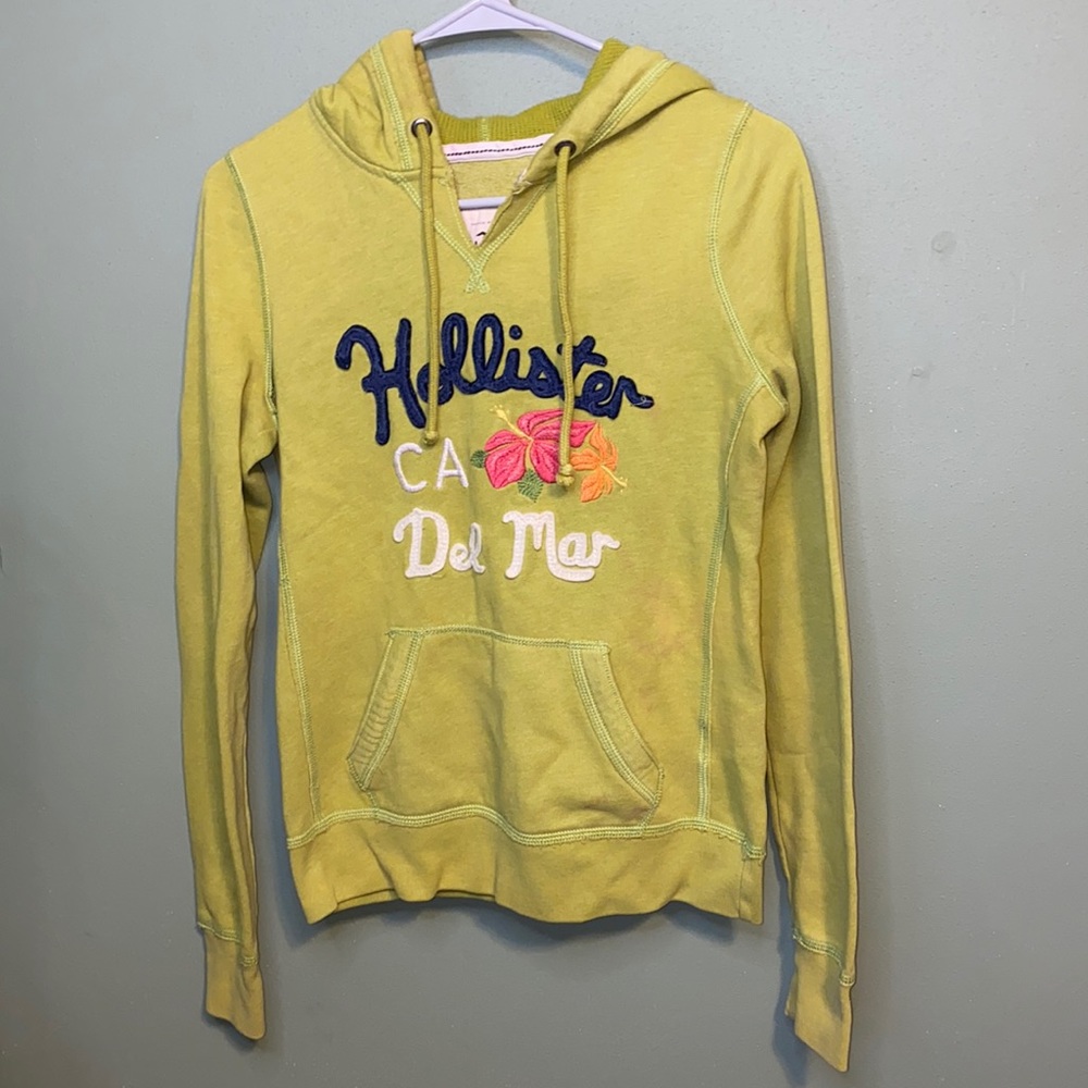 Women’s Sweater
